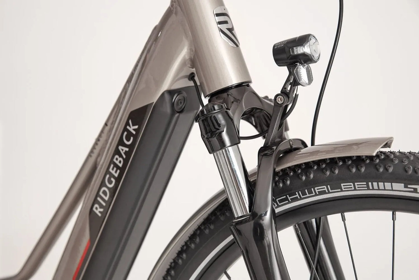 Ridgeback Advance 1W